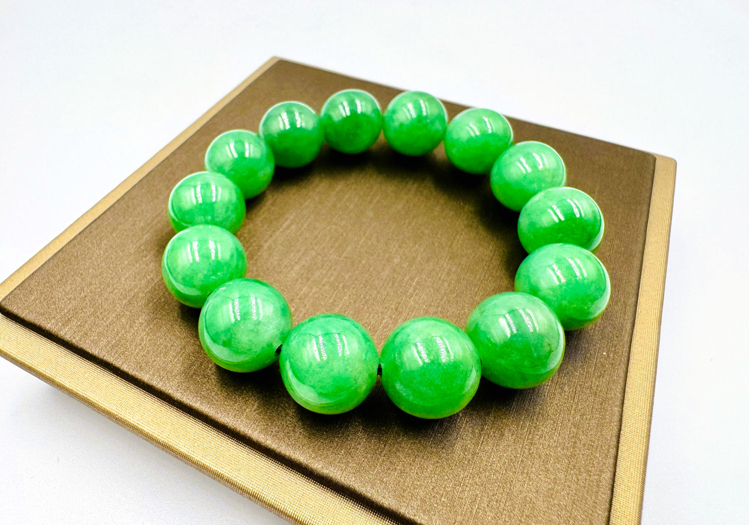 满绿翡翠手串