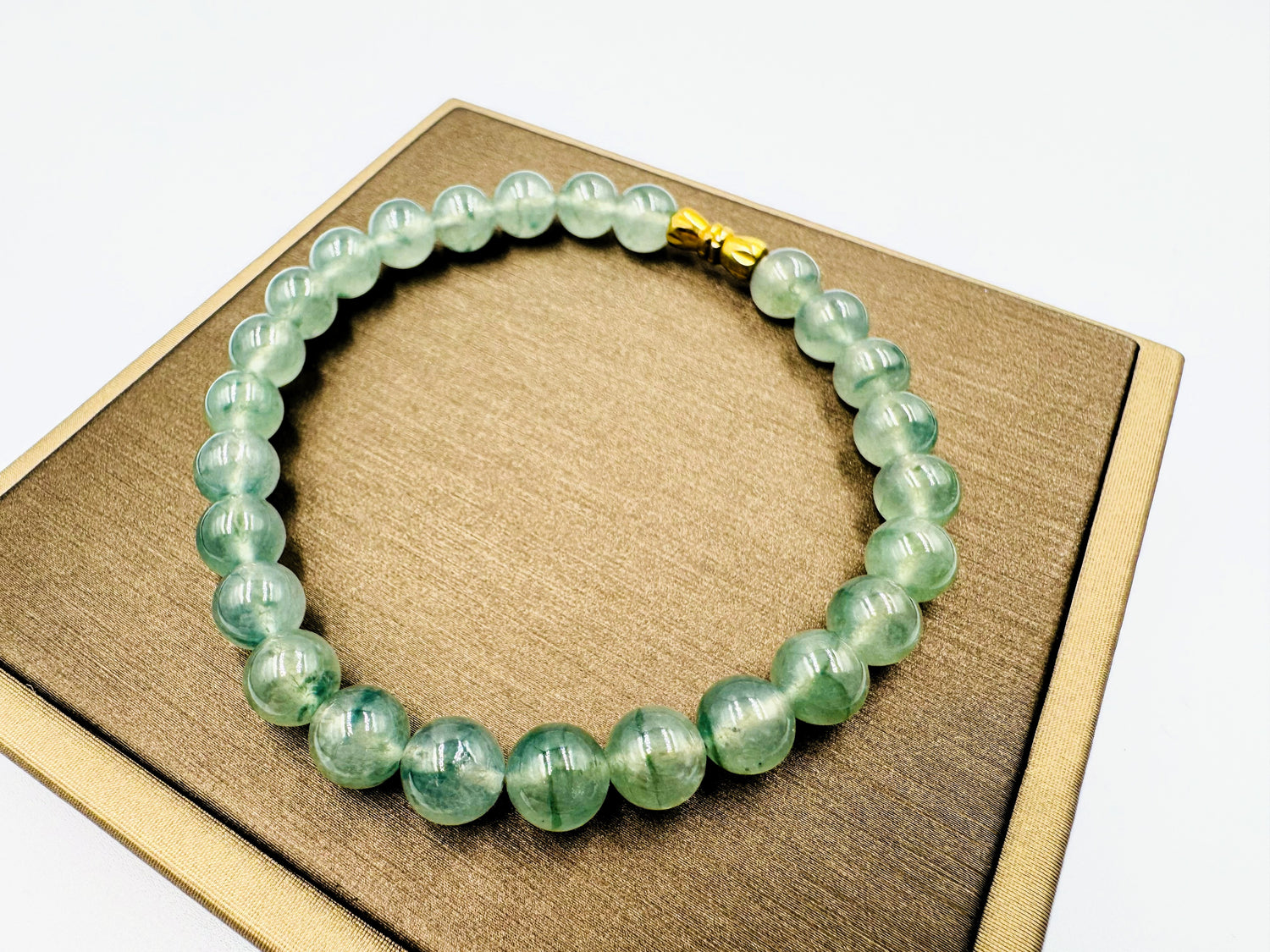 冰飘花翡翠手串